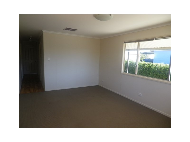 34 South Street, Roma QLD 4455