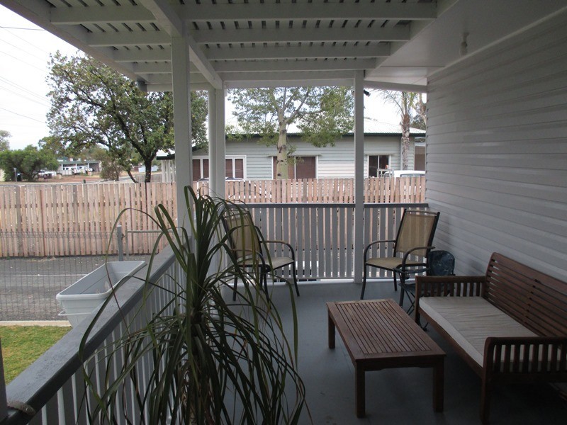 100 Miscamble Street, Roma QLD 4455