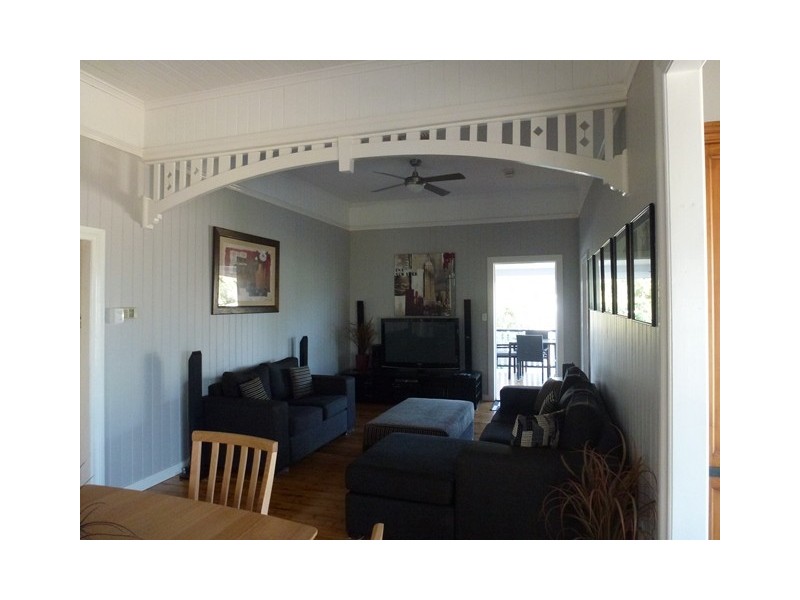 39 Bowen Street, Roma QLD 4455