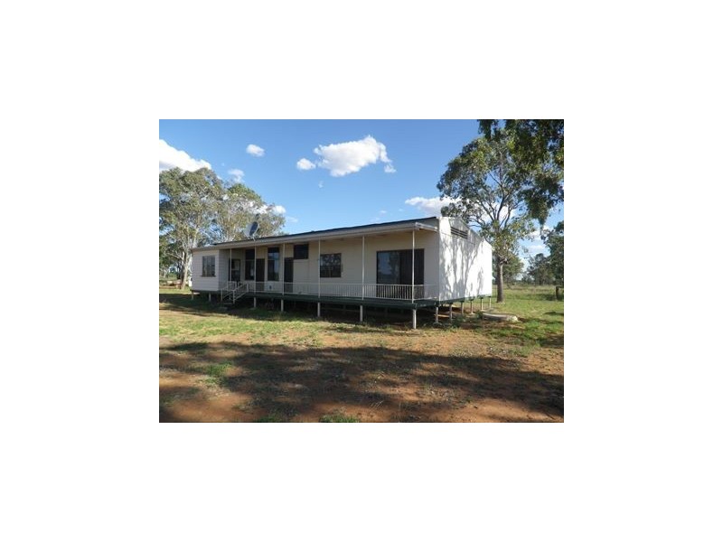 421 Oberina Road, Roma QLD 4455