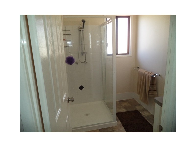 18 SCOTT STREET, Yuleba QLD 4427