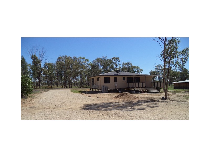 18 SCOTT STREET, Yuleba QLD 4427