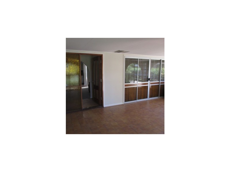 21 ALLEN STREET, Roma QLD 4455