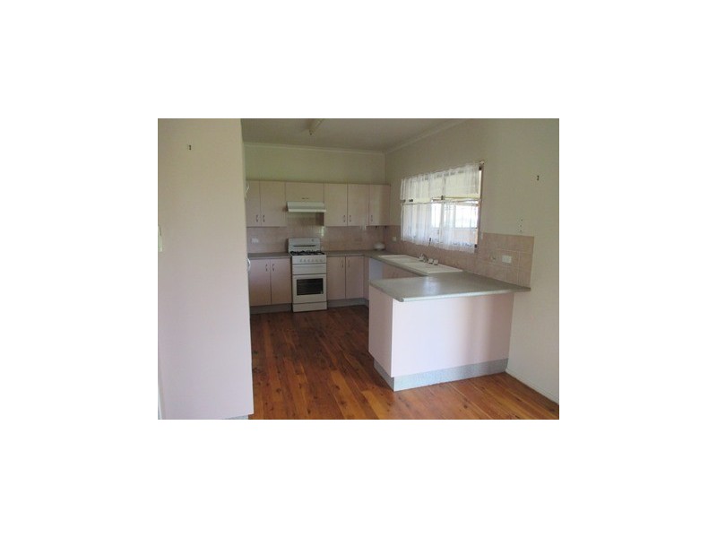 134 Roslyn Drive, Roma QLD 4455