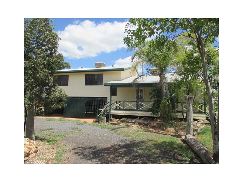134 Roslyn Drive, Roma QLD 4455