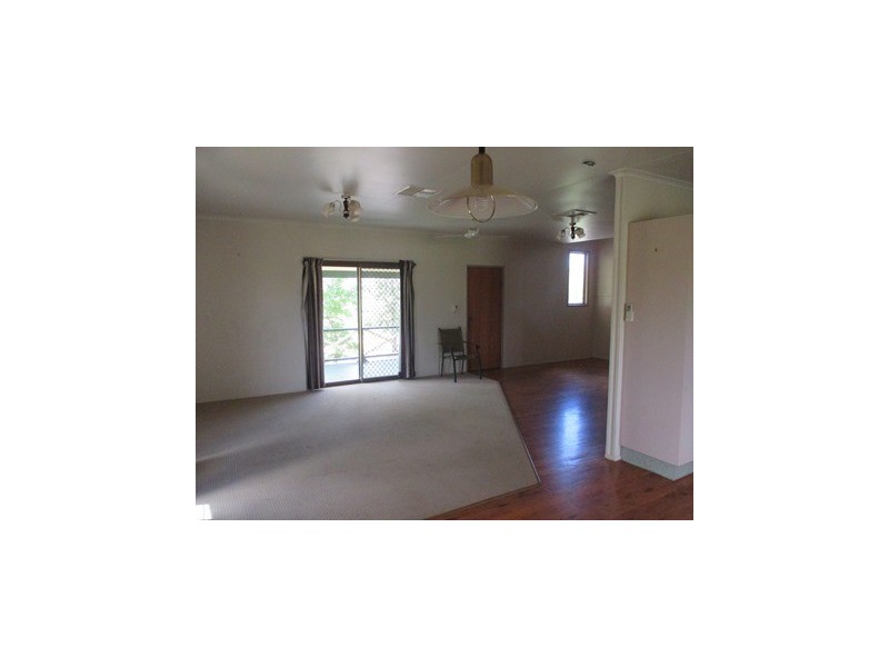 134 Roslyn Drive, Roma QLD 4455