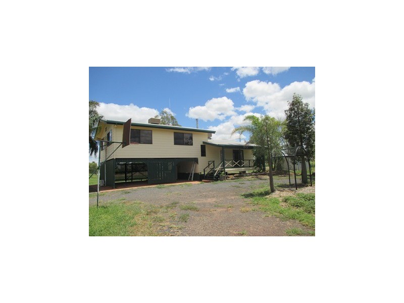 134 Roslyn Drive, Roma QLD 4455