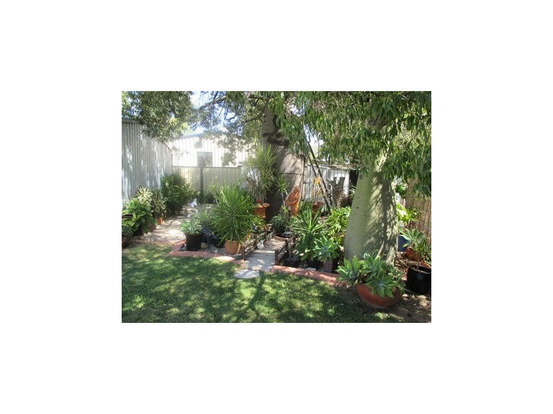 46 CHRYSTAL STREET, Roma QLD 4455