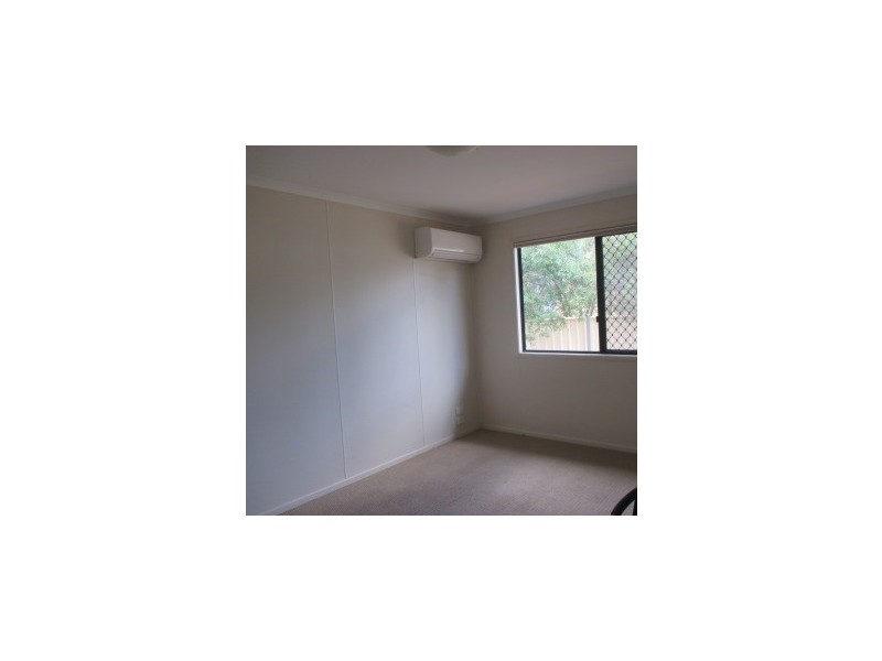 11 Robertson Street, Roma QLD 4455