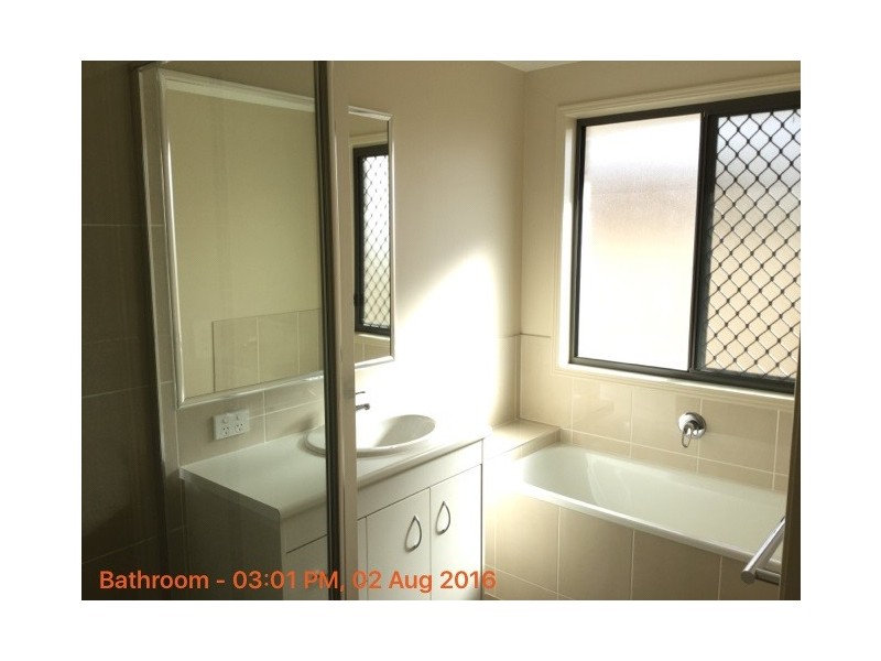 33 Howard Street, Roma QLD 4455