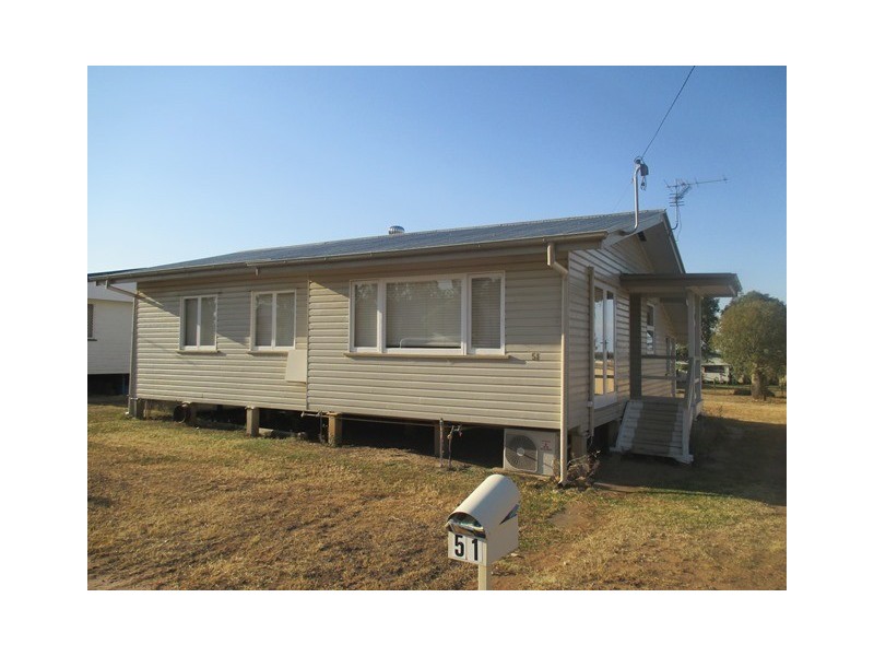 51 Elmer Street, Roma QLD 4455