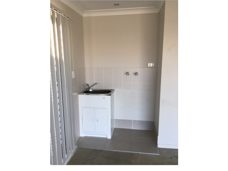 21 Everingham Avenue, Roma QLD 4455