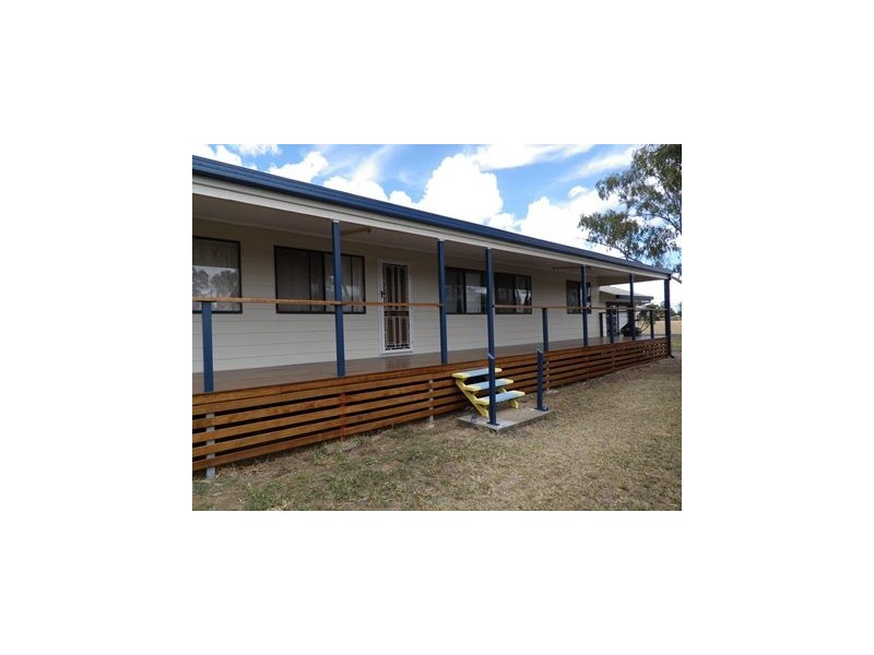 30 SPENCER STREET, Roma QLD 4455