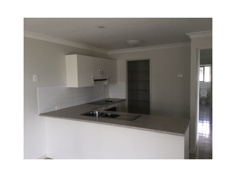 77 TAYLOR STREET, Roma QLD 4455