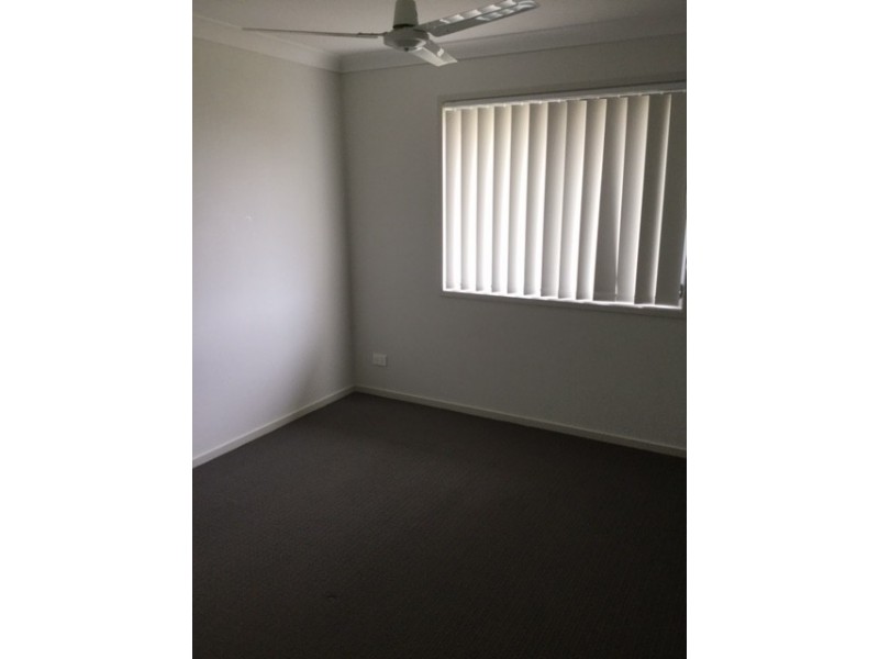 77 TAYLOR STREET, Roma QLD 4455