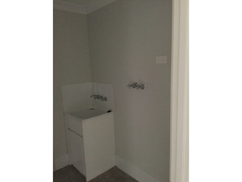 77 TAYLOR STREET, Roma QLD 4455