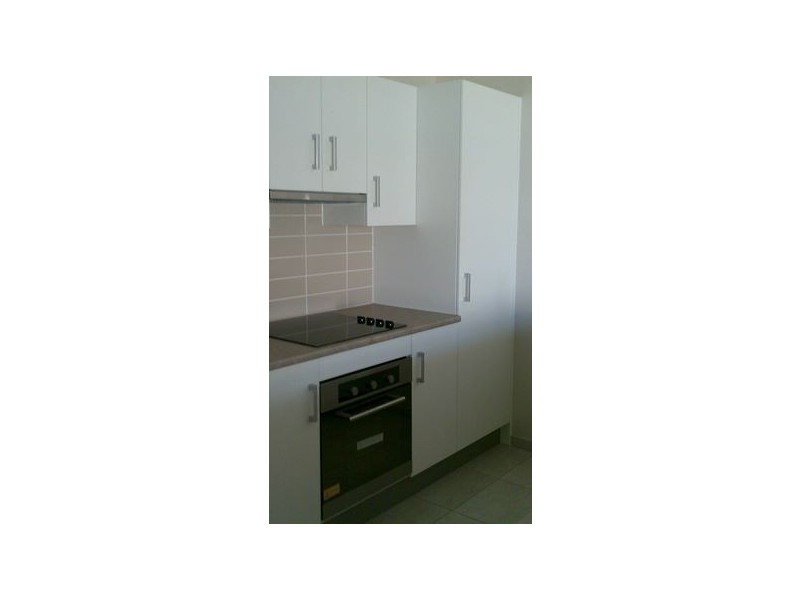 102 TAYLOR STREET, Roma QLD 4455