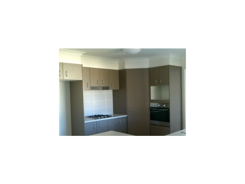 82 Taylor Street, Roma QLD 4455