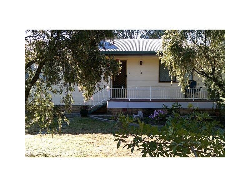 3 Taylor Street, Roma QLD 4455