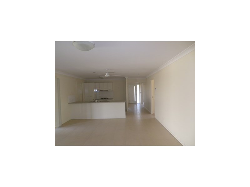 7 IVY STREET, Roma QLD 4455