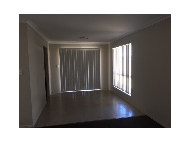 41 Howard Street, Roma QLD 4455