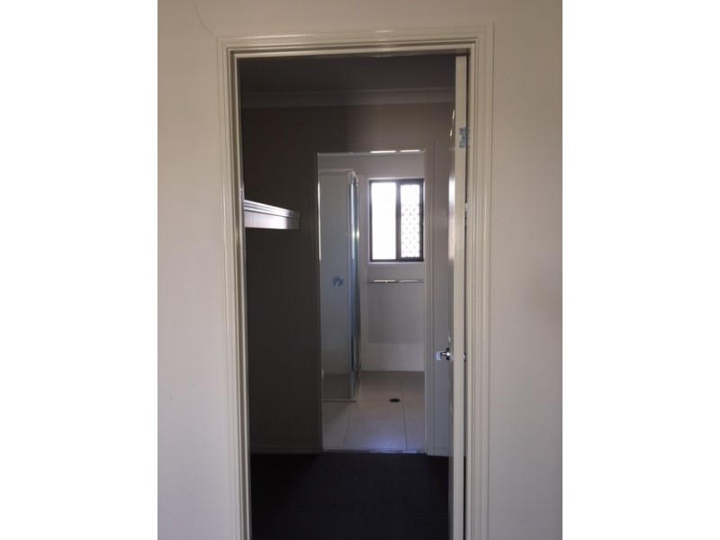 41 Howard Street, Roma QLD 4455