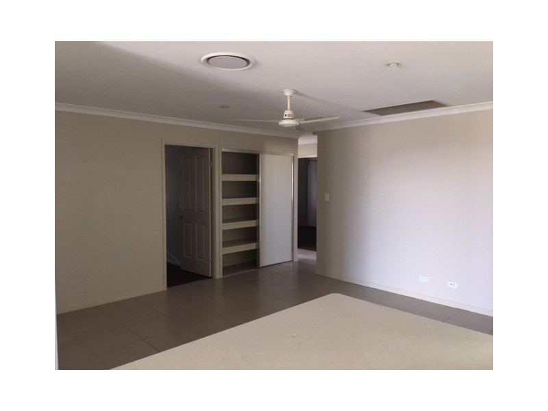 41 Howard Street, Roma QLD 4455