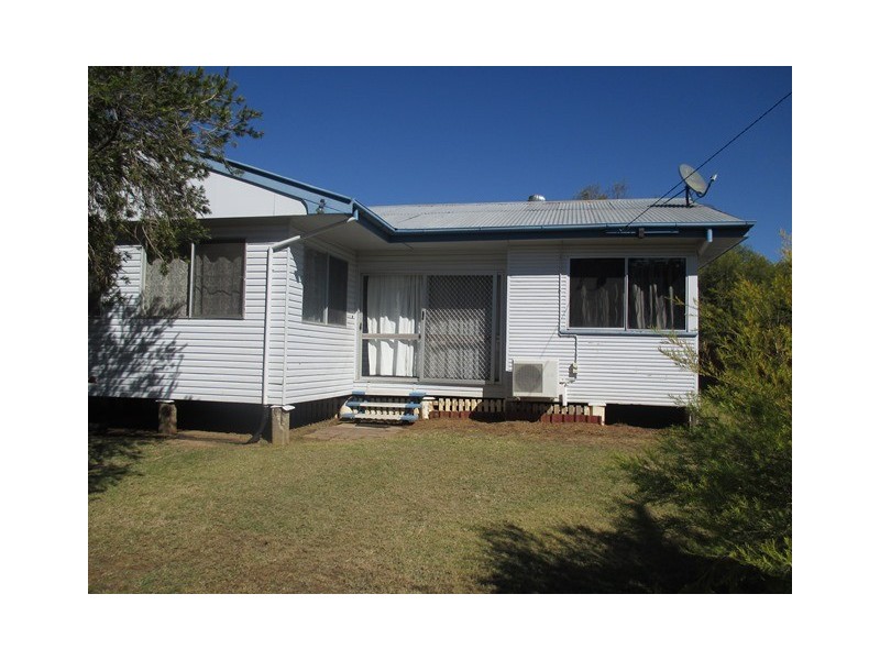 13 CRAWFORD STREET, Roma QLD 4455