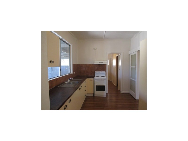 13 CRAWFORD STREET, Roma QLD 4455