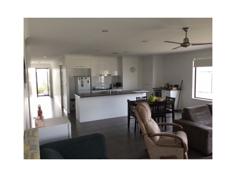42 HOWARD STREET, Roma QLD 4455