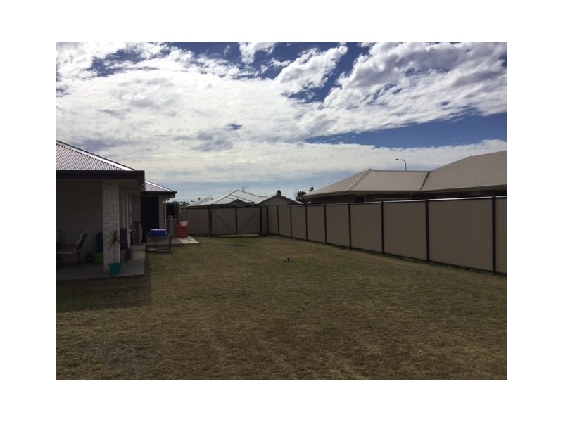 42 HOWARD STREET, Roma QLD 4455