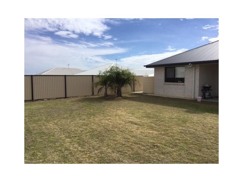 42 HOWARD STREET, Roma QLD 4455