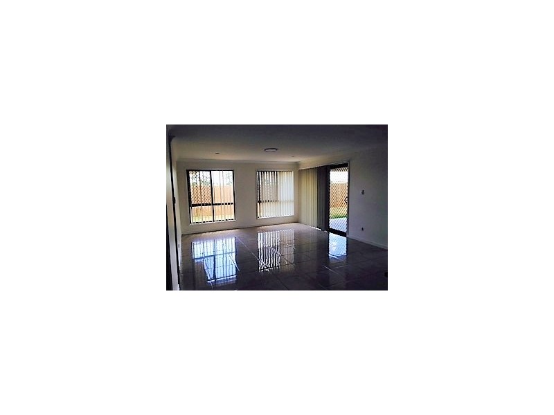 43 Wheeler Drive, Roma QLD 4455