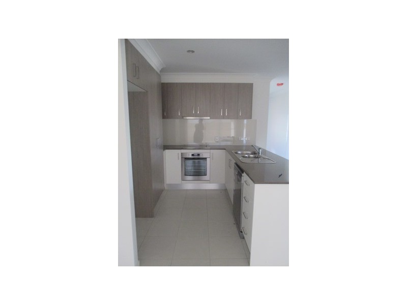 10 Dobel Way, Roma QLD 4455