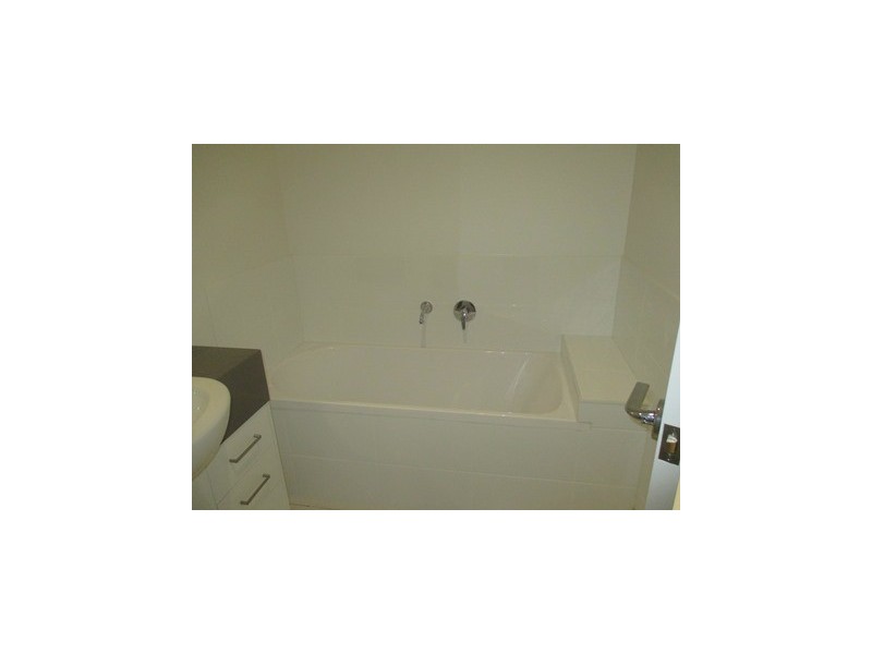 10 Dobel Way, Roma QLD 4455