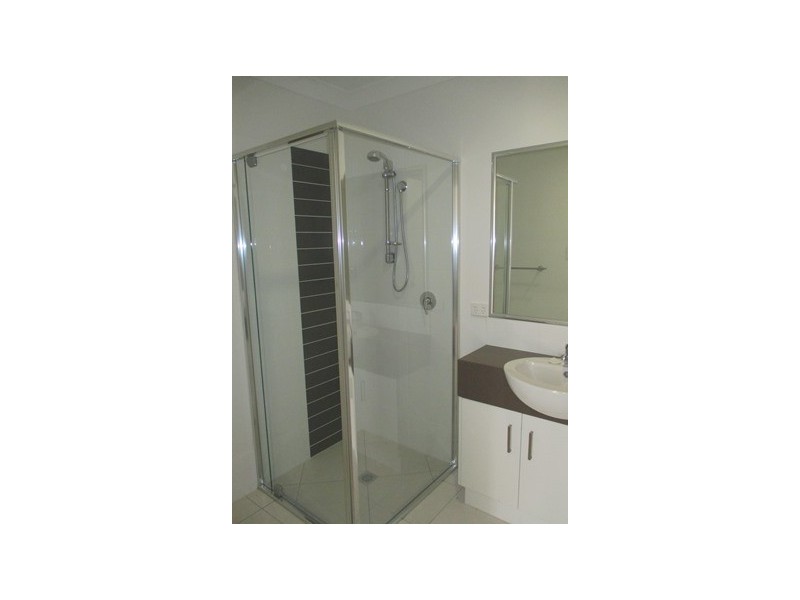 10 Dobel Way, Roma QLD 4455