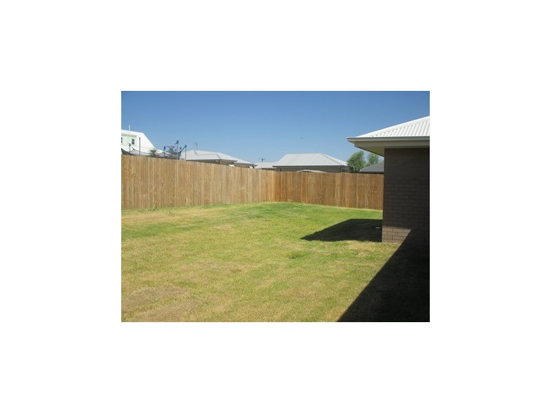 59 Wheeler Drive, Roma QLD 4455