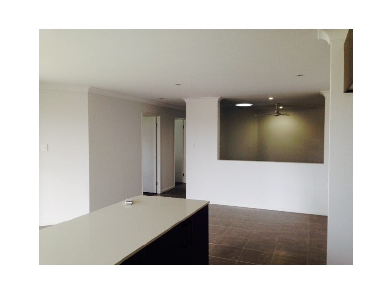 23 Lomandra Av, Roma QLD 4455