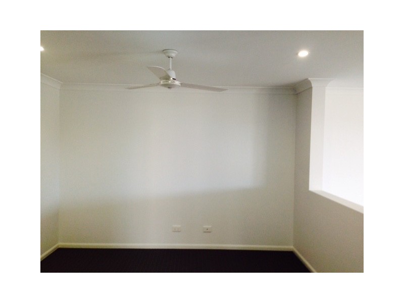 23 Lomandra Av, Roma QLD 4455