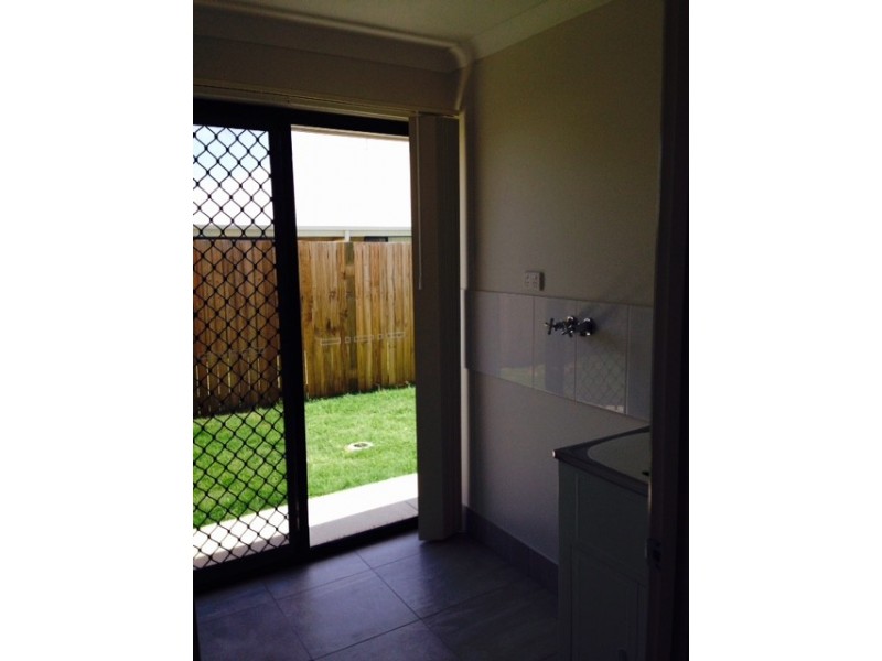 65 Wheeler Drive, Roma QLD 4455