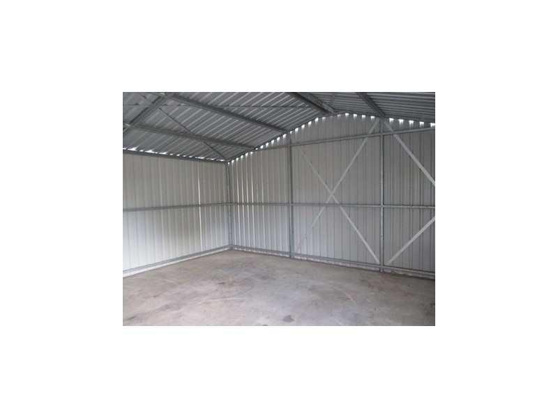 17 MAY STREET, Roma QLD 4455