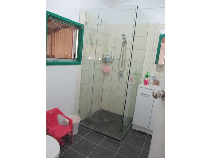 9 BUNGIL STREET, Roma QLD 4455