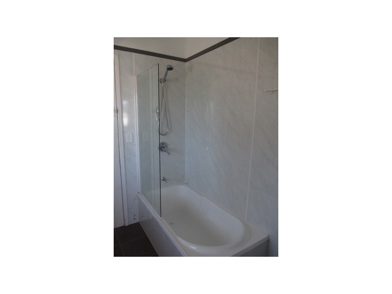 7 WILLIAM STREET, Roma QLD 4455