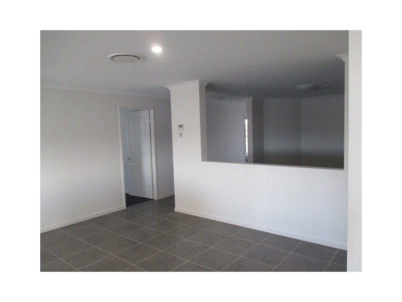 9 Wheeler Drive, Roma QLD 4455