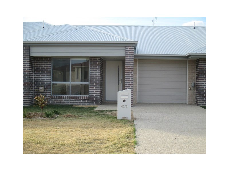 Unit 2/42 Wheeler Drive, Roma QLD 4455