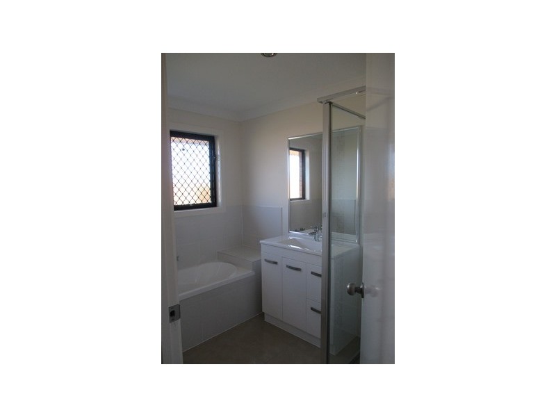 19 Highview Close, Roma QLD 4455