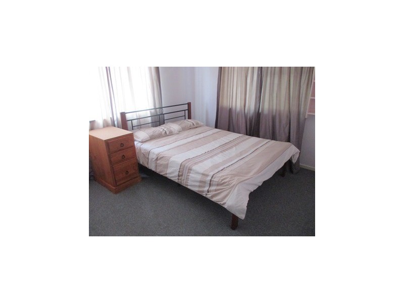 17 LEWIS STREET, Roma QLD 4455