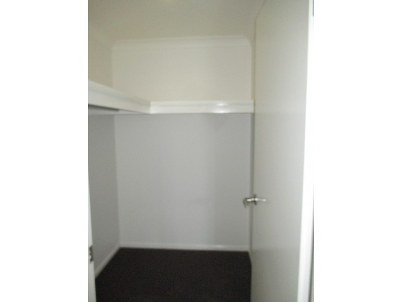 93 Currey Street, Roma QLD 4455