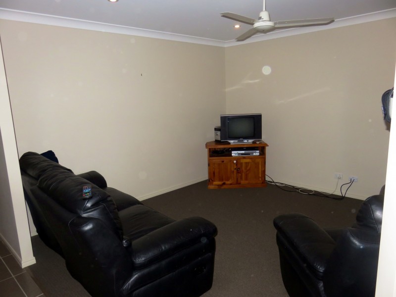 67 Taylor Street, Roma QLD 4455