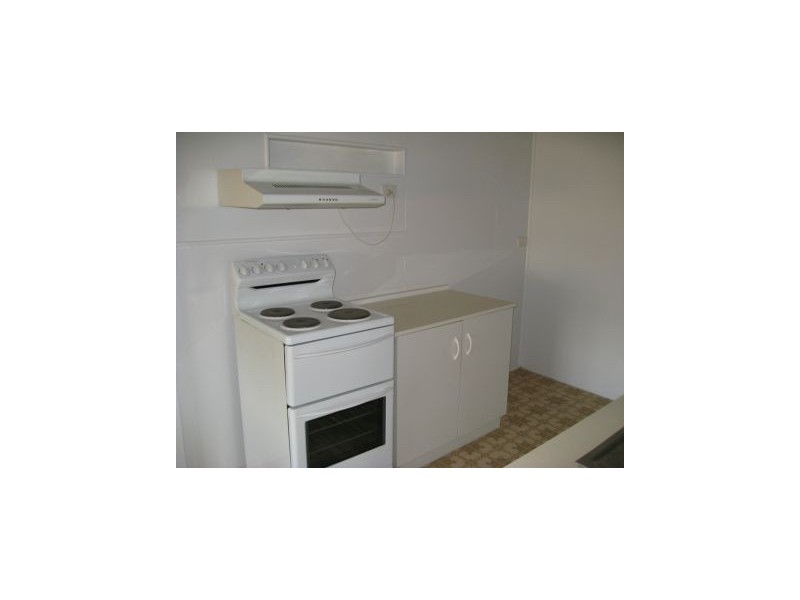 46 Ronald Street, Injune QLD 4454